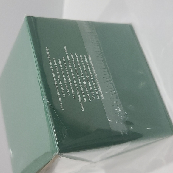 SEALED ✅La Mer The Moisturizing Soft Cream Moisturizer 2oz / 60mL ✨ SEALED BOX - Picture 15 of 16